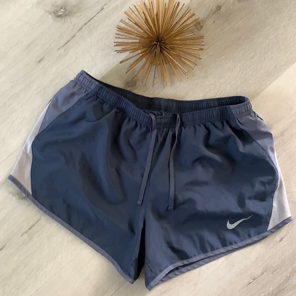 Nike Dri Fit dry 3" gray blue shorts Sz M running